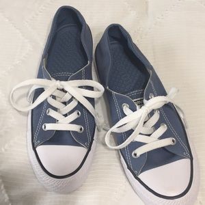 Converse slip on denim blue sneakers